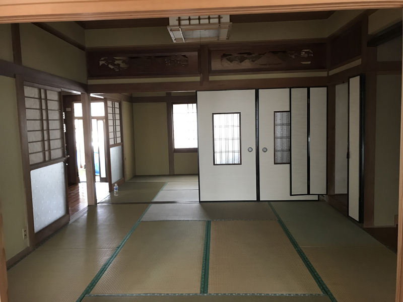 和室ビフォーー